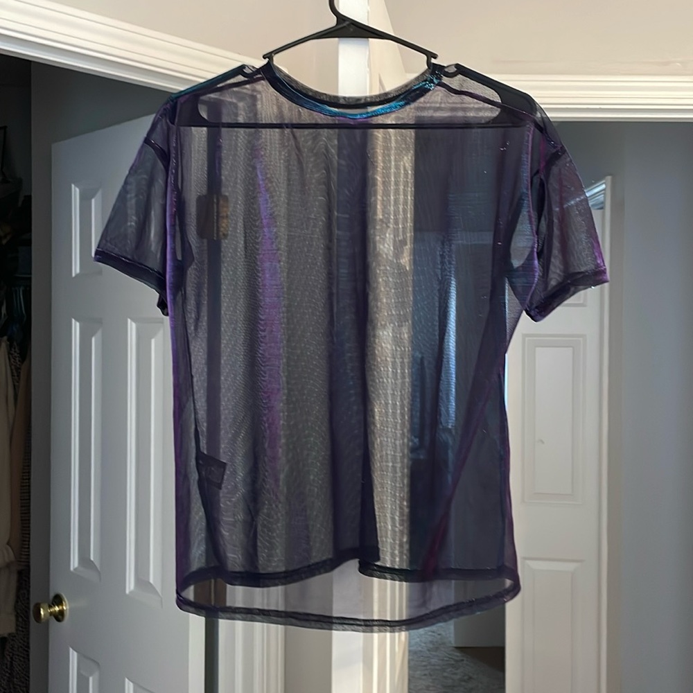 Lotuyacy Sheer, shimmer top